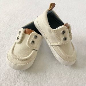 Old Navy Canvas Boat-Style Sneakers